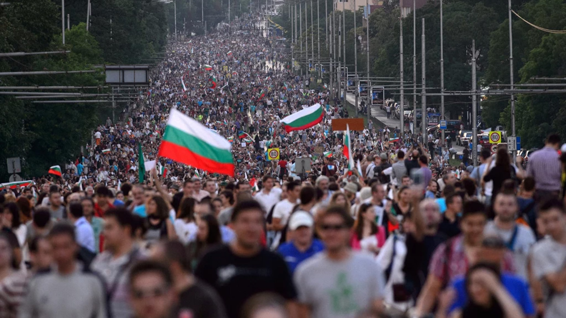 Bułgaria wchodzi do strefy euro – decyzja elit, sprzeciw społeczeństwa