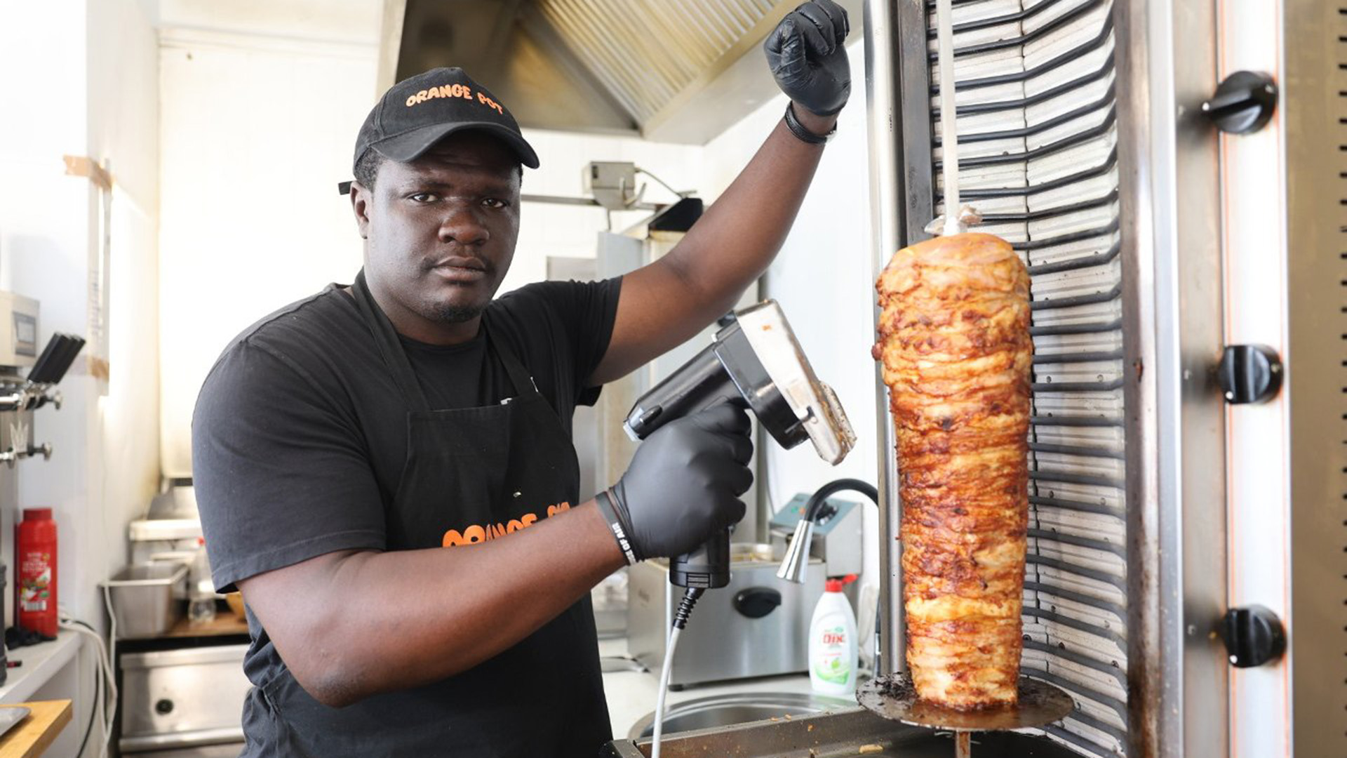 Kebabowy kryzys w Niemczech: ceny rosną, konsumenci płacą